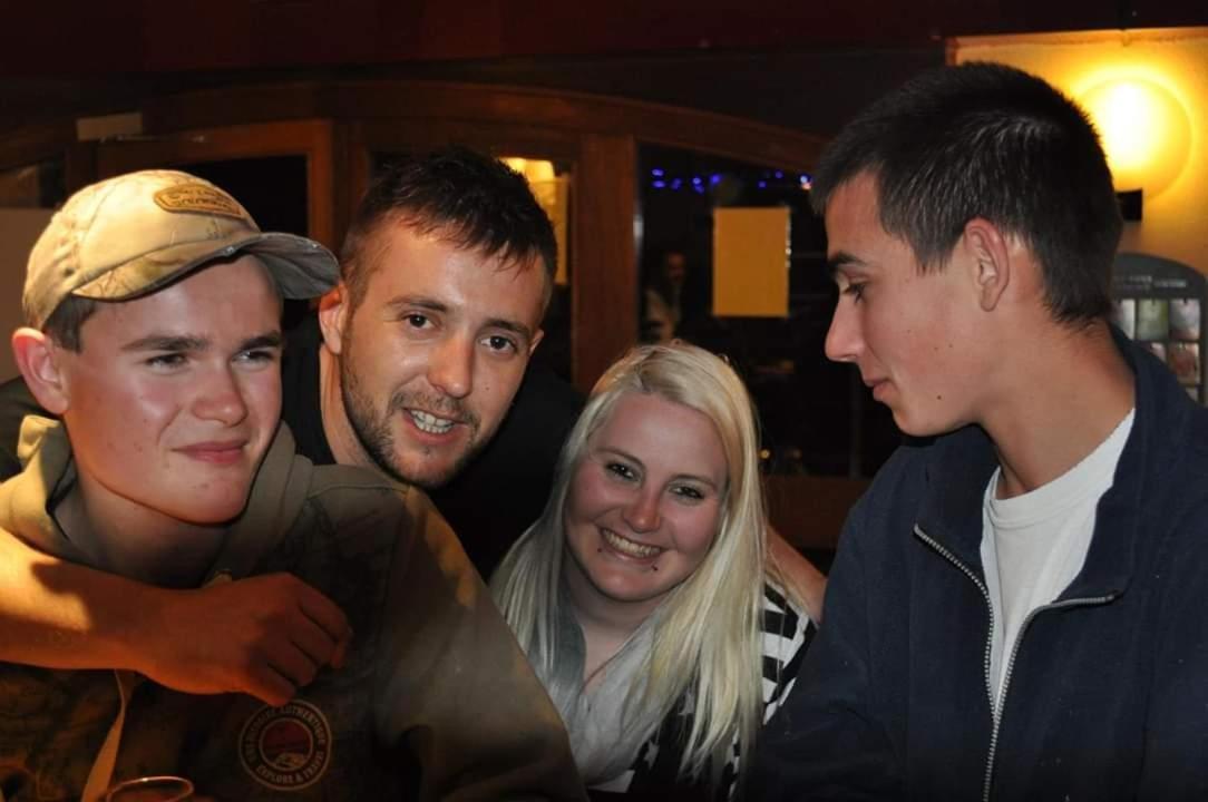 Le Grand Chatelard Hotel Bar Restaurant Sainte-Marie-de-Cuines Bagian luar foto